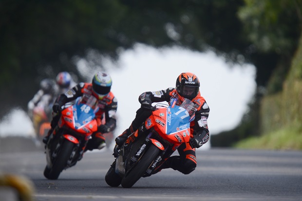 Isle of Man TT stars Ryan Farquhar and Jamie Hamilton lead the way (Stephen Davison/Pacemaker Press International)